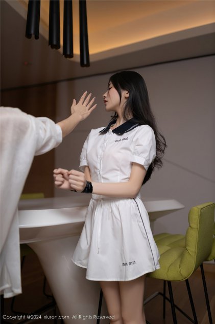 99爱在线精品视频免费观看海报