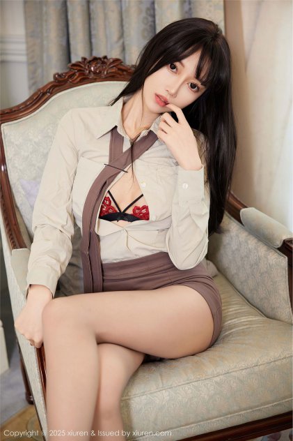 暖暖视频免费高清视频中文海报